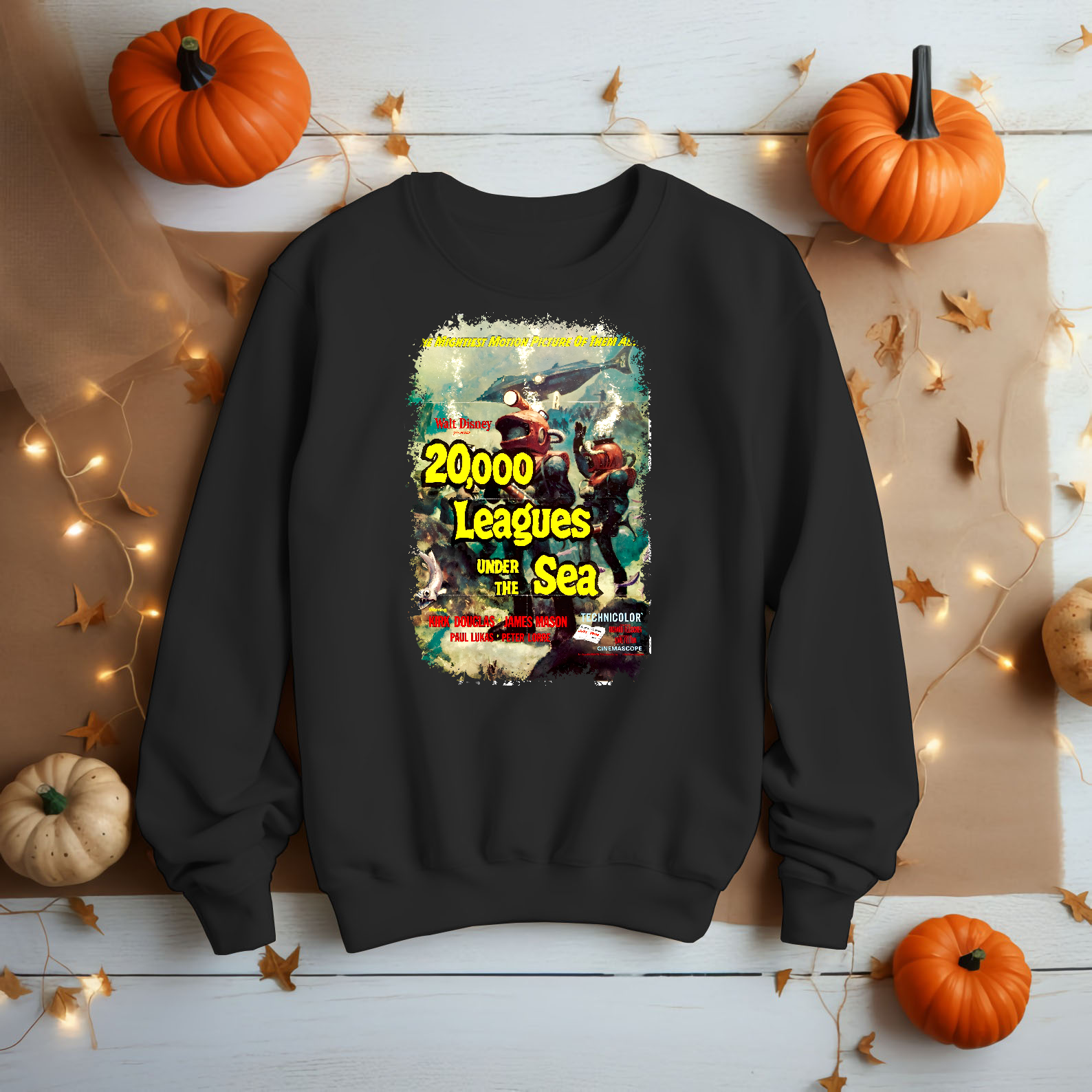 20,000 Leagues Under the Sea (1954) - Movie Poster inspired Unisex Black Shirt